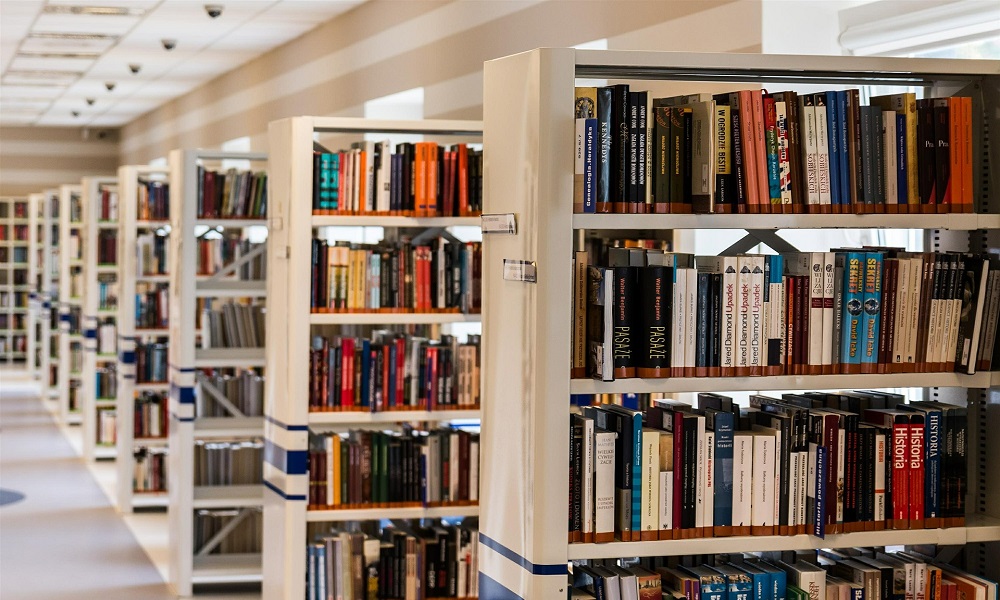 Для будущей модельной детской библиотеки имени Крылова завершают поставку техники 