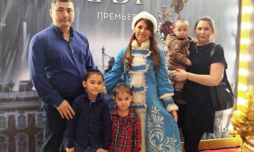 В Октябрьском округе состоялся благотворительный новогодний праздник