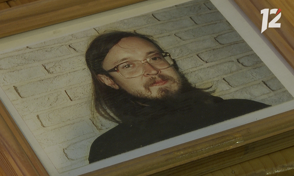 Панк, художник и просто легенда: в Омске состоялась автобусная экскурсия по памятным местам Егора Летова