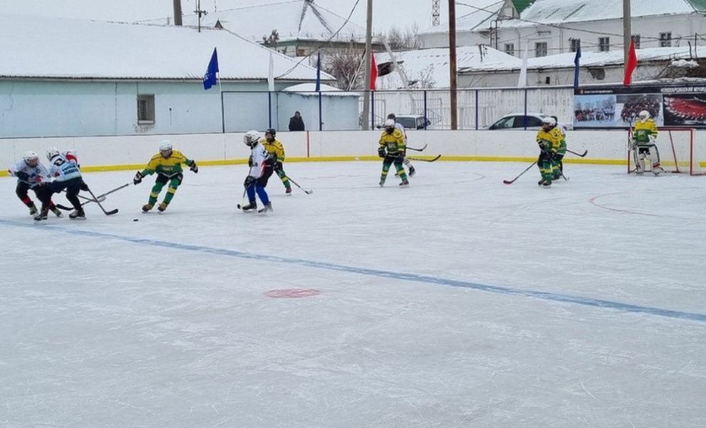 Зональный этап первенства региона по дворовому хоккею «Омские орлята» стартует 5 января