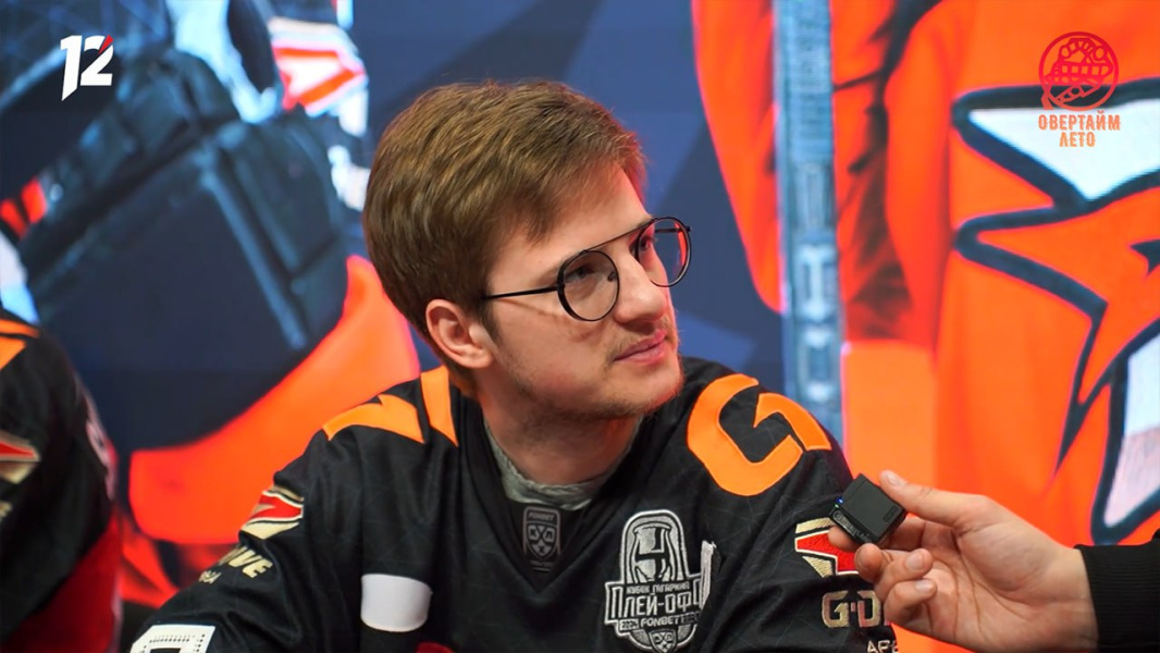 Экс-нападающий «Авангарда» Владимир Ткачёв может перейти в «Металлург»