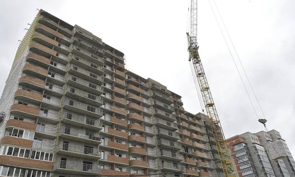 Виталий Хоценко проинспектировал стройплощадки на Левобережье Омска 