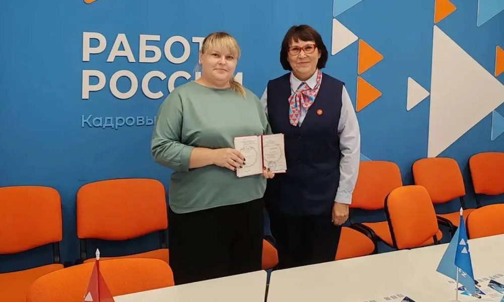 Многодетная мама из Черлакского района стала воспитателем благодаря нацпроекту «Кадры»