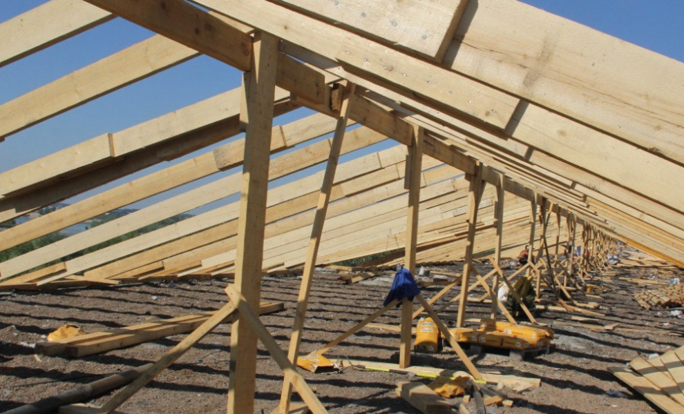 На ремонт крыши дома в Лукьяновке выделили 8 млн рублей 