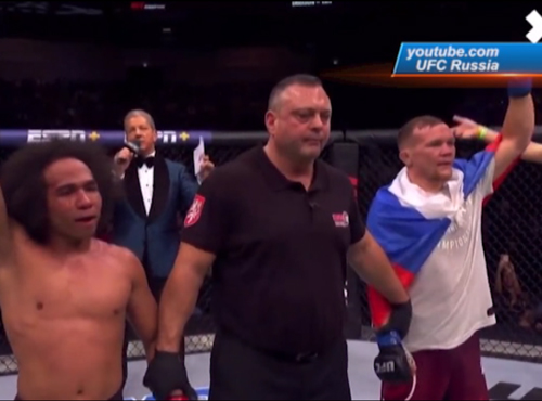 Победивший американского бойца омич попал в топ-10 UFC