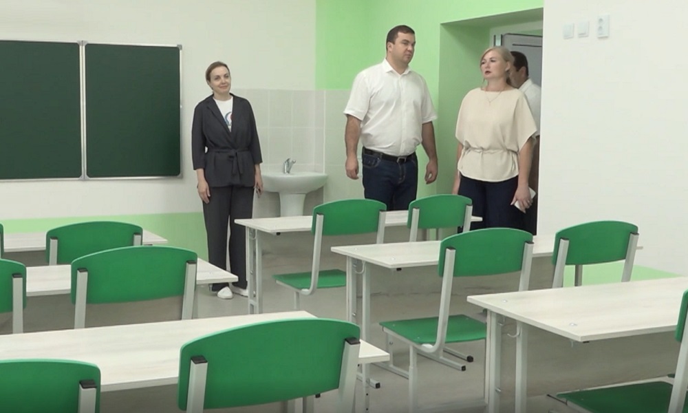 В Седельниково продолжается капремонт стационара