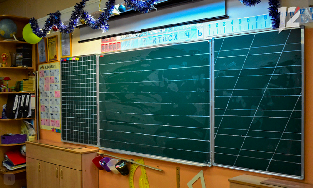 Для школьников из Большеуковского района Омской области выделят транспорт 