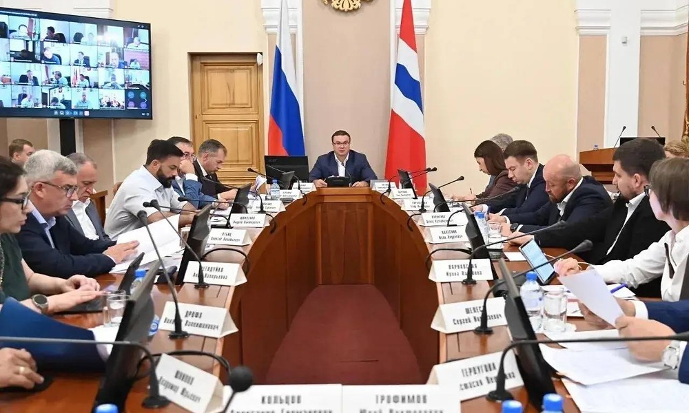 Виталий Хоценко поручил обеспечить дополнительные меры безопасности школьников 1 сентября