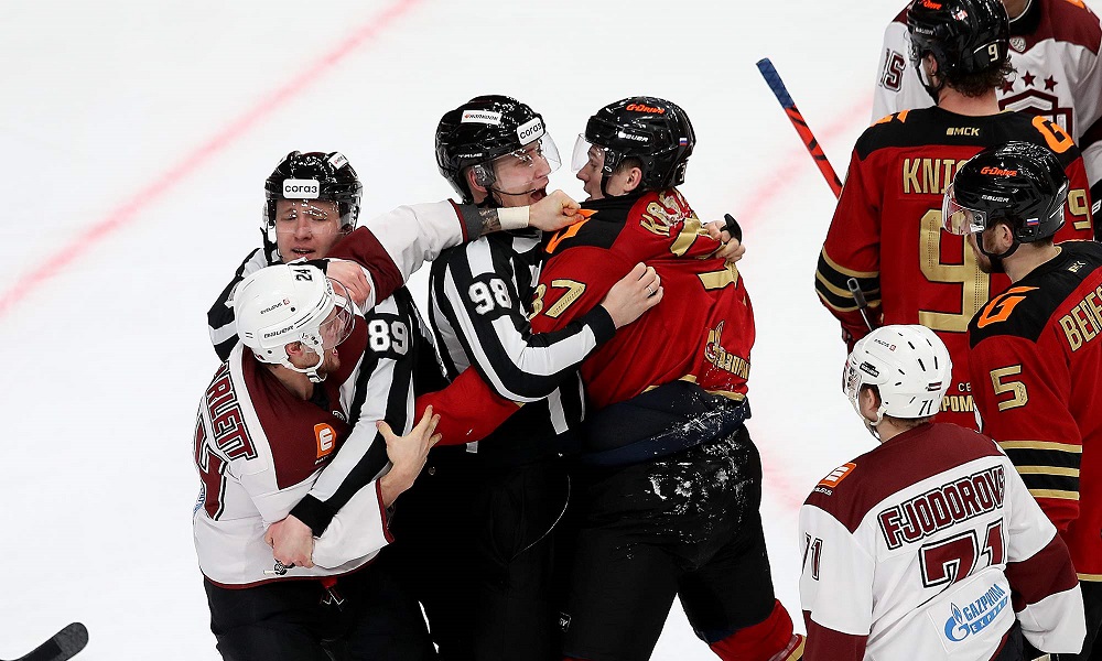 «Авангард» не подвёл четвёртый раз подряд: омичи выиграли матч с рижским «Динамо» 