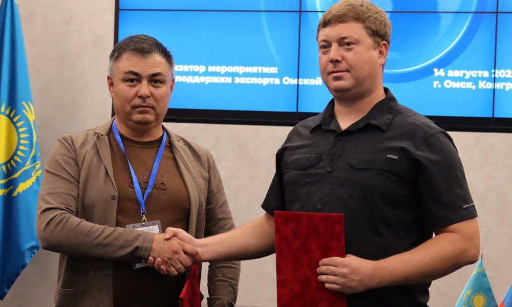 Омские компании заключили договоры на поставку чечевицы и сельхозтехники в Казахстан