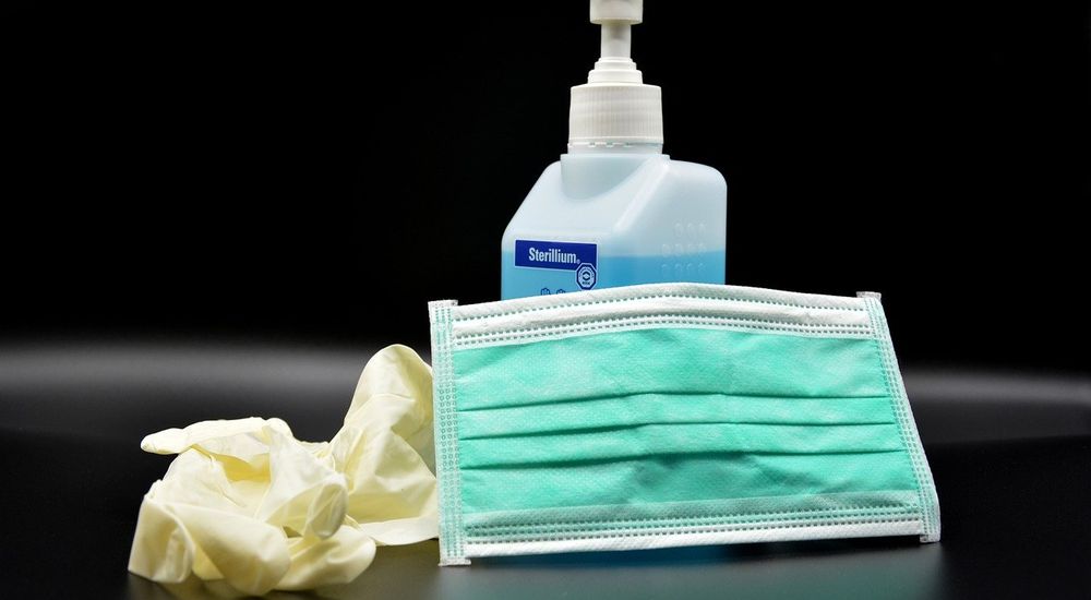 Благодаря гранту в омском фонде "Обнимая небо" появился сотрудник с медобразованием