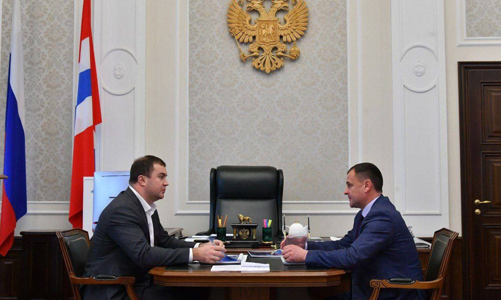 Виталий Хоценко обсудил реализацию социальных проектов с главами Тевризского и Калачинского районов