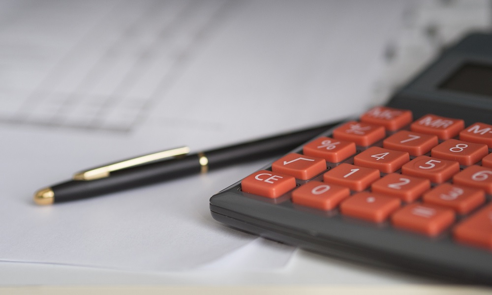 Решения о выделении омичам компенсации по оплате услуг ЖКХ теперь будут принимать быстрее