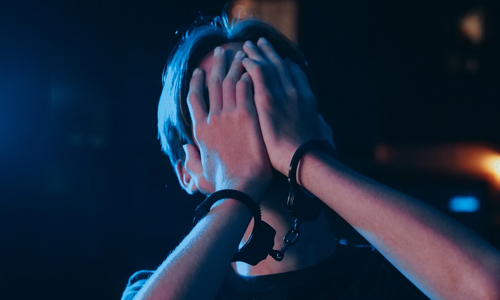 В Омске будут судить трёх молодых наркокурьеров