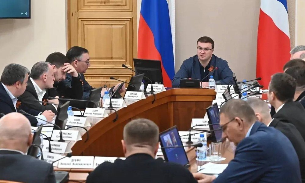 Виталий Хоценко поручил соблюдать сроки и качество на стройках Омской области