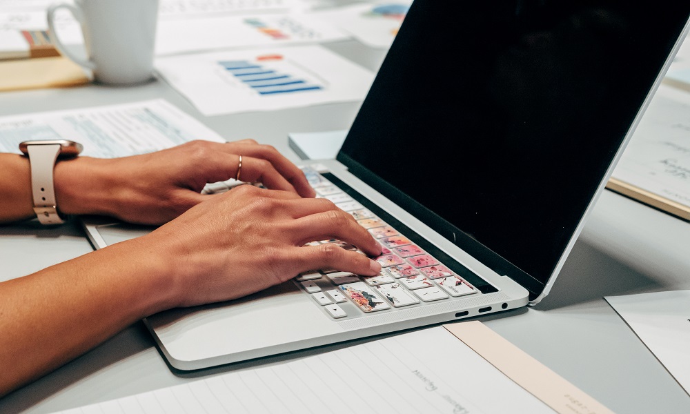 На сибирском Avito блокируют предложения по установке VPN и объявления спекулянтов