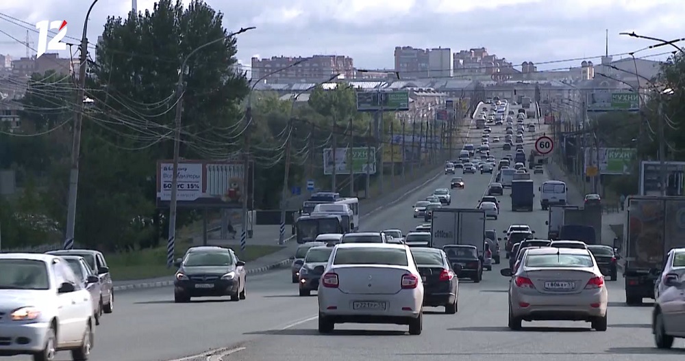 Перевозчик Виталий Торопов «перевозит» свой бизнес из Омска на Урал