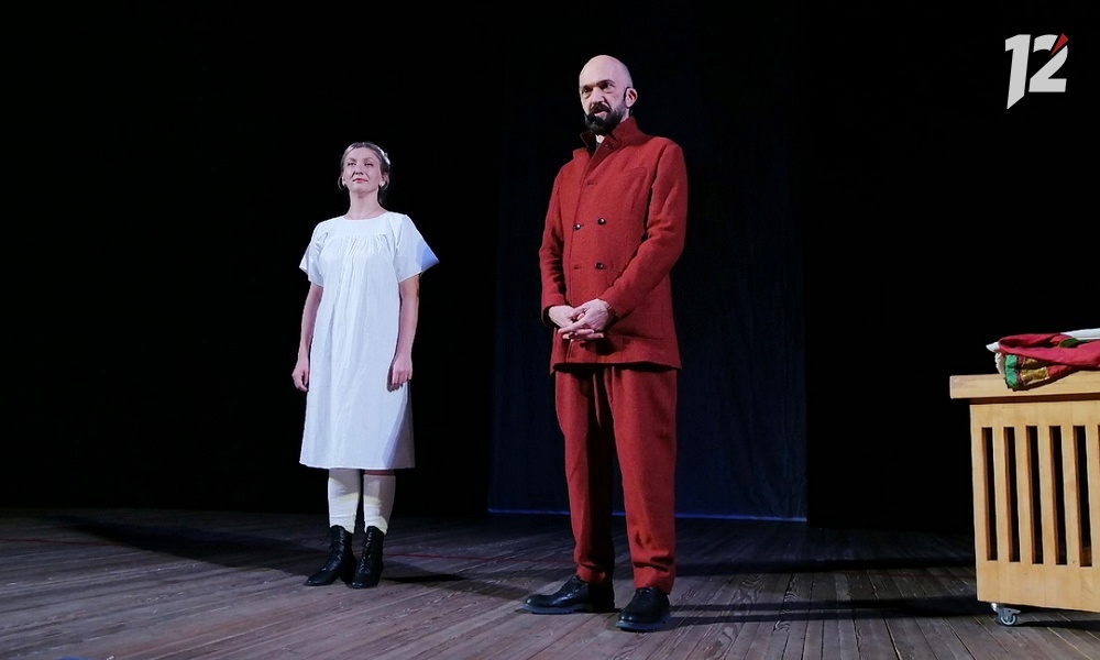 Что такое «Сарафандр»? В Омске показали этно-шоу в формате медленного одевания