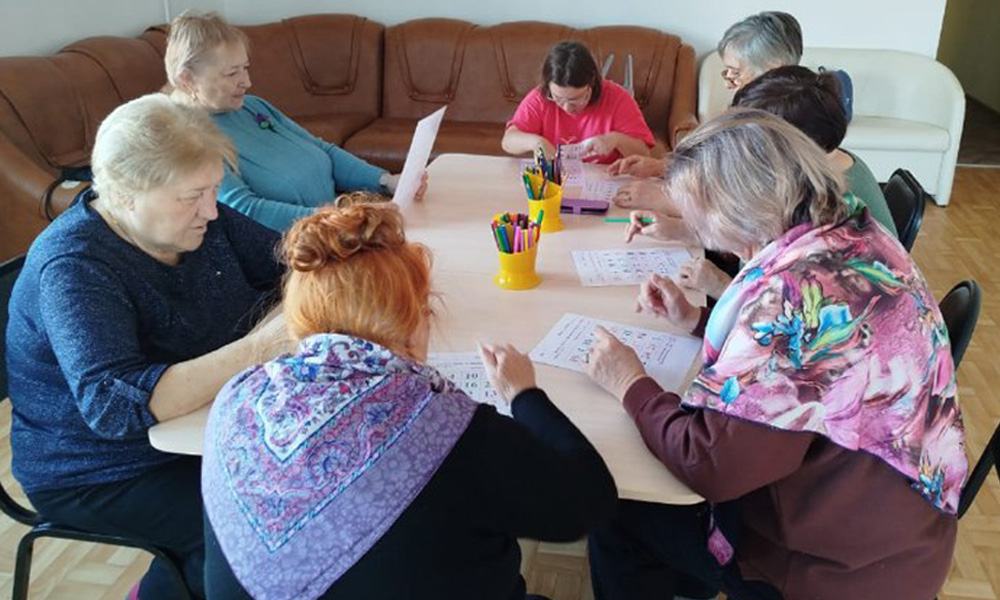 В Калачинском районе продолжается работа с пенсионерами в рамках программы «Активное долголетие»