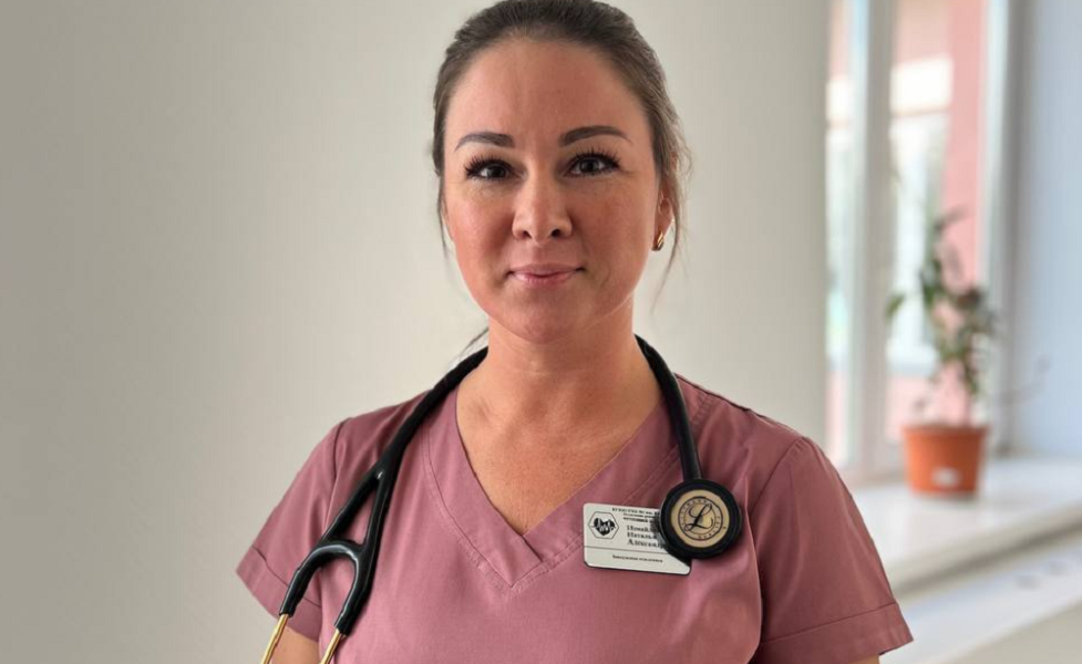 «Я поняла, насколько хрупка человеческая жизнь»: о своей работе рассказала омский врач Наталья Измайлова