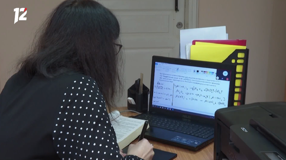 Женщины в Сибири чаще мужчин довольны местом своей работы, а молодые специалисты — чаще людей в возрасте