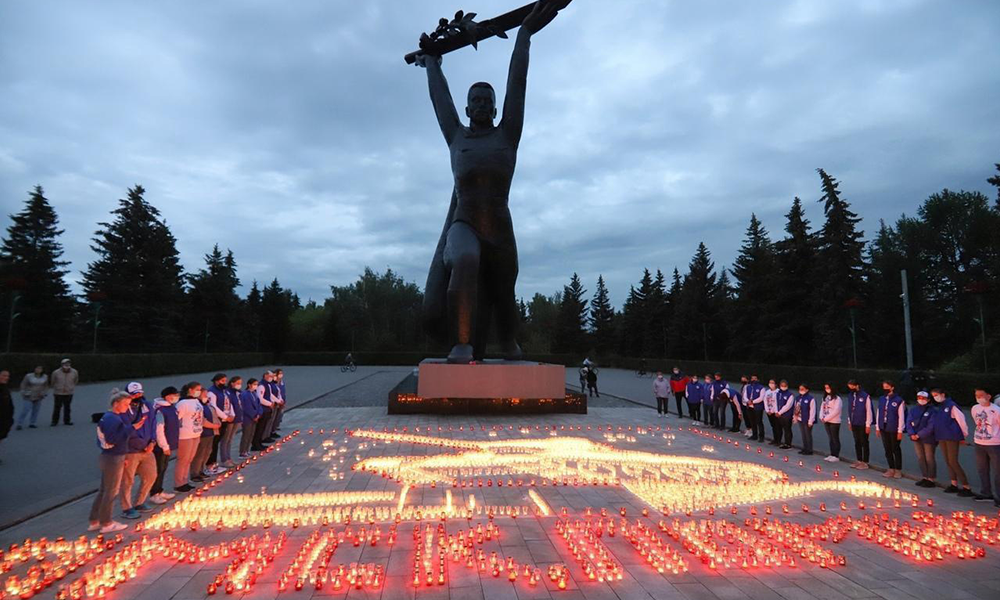 В омском парке Победы выложат «огненную картину» ордена Отечественной войны