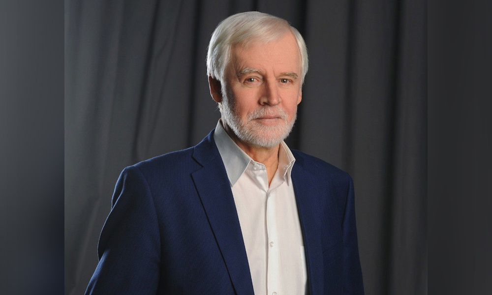 Худрук омской «Галёрки» вошёл в состав жюри фестиваля «Золотая Маска» (16+)