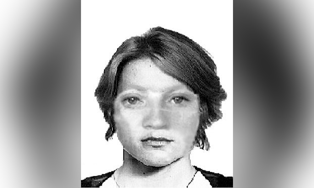 Омская полиция разыскивает женщину, которая украла 40 тысяч рублей у пенсионерки 