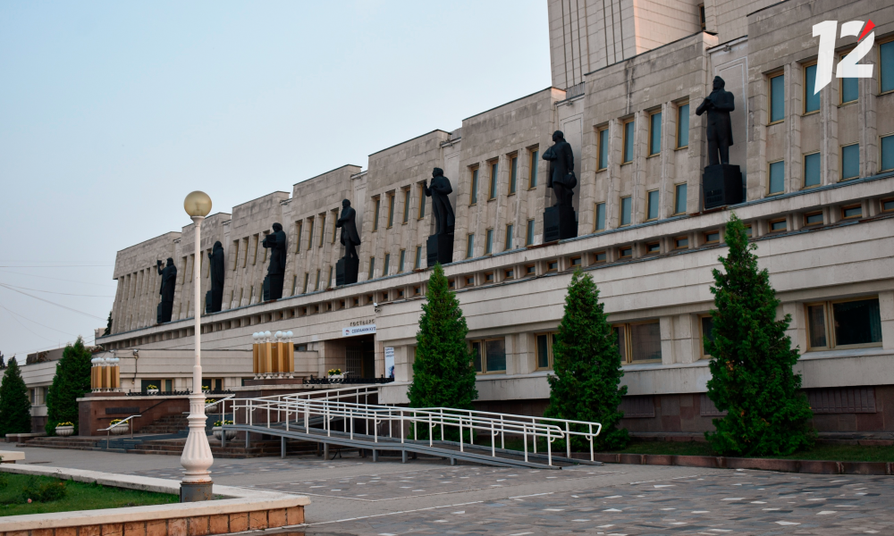 Бесплатные курсы по семи иностранным языкам откроются в Омске