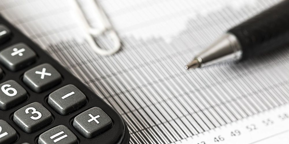 Почти 58 тысяч омичей должны отчитаться о доходах до 30 июля