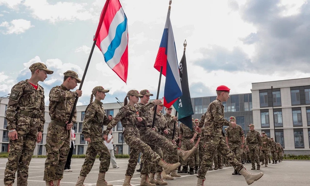 В Омском кадетском военном корпусе состоялось открытие окружных сборов всероссийской военно-патриотической игры «Зарница 2.0»
