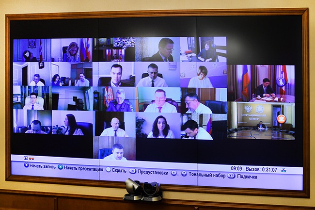 Жителей омских сёл обеспечат древесиной на дрова