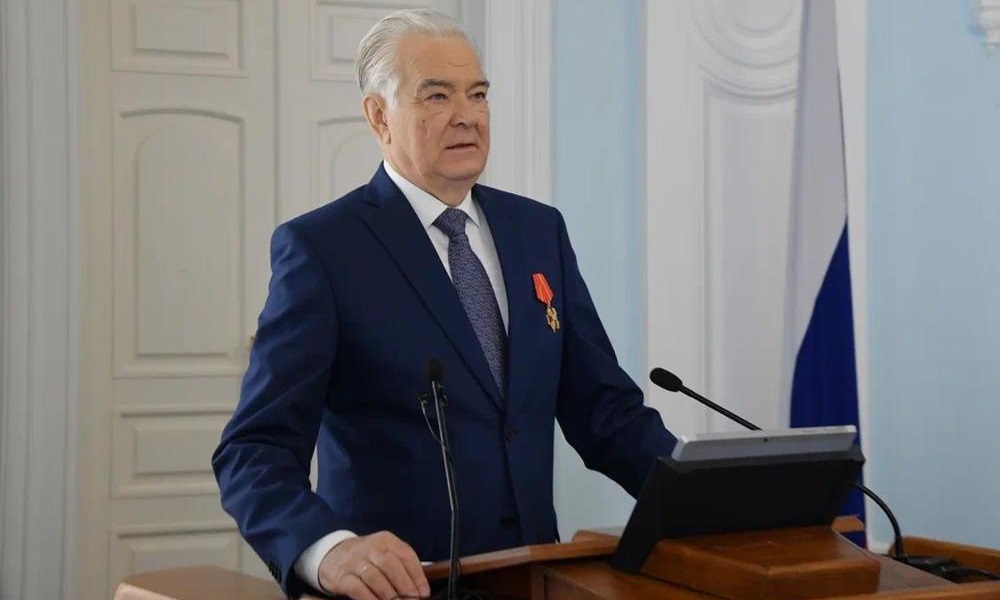 В Омске появится мемориальная доска Владимиру Варнавскому