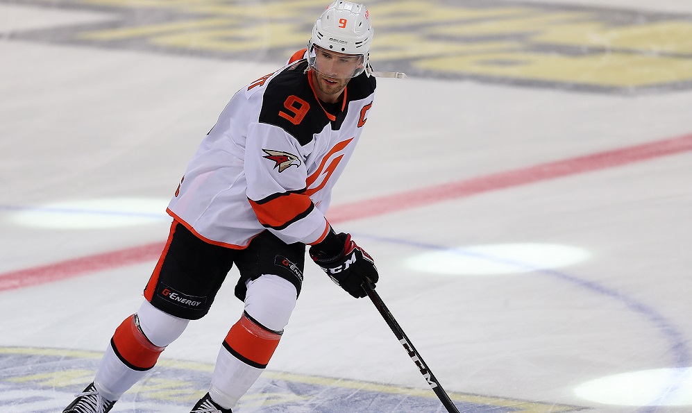 «Аванград» сыграет с «Ак Барсом» в ОАЭ этой зимой 