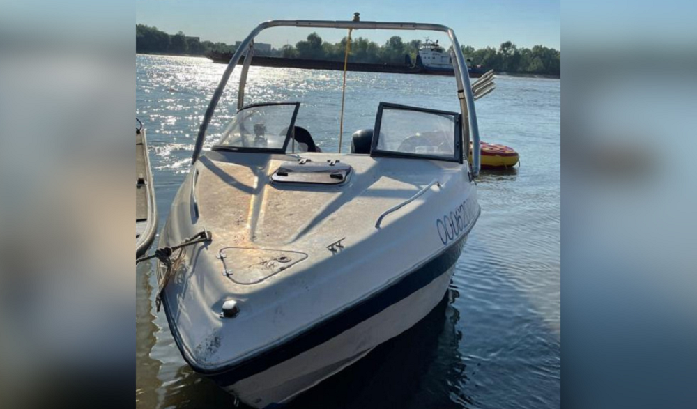 В Омске при столкновении гидроцикла и водного тюба  на Иртыше погиб человек