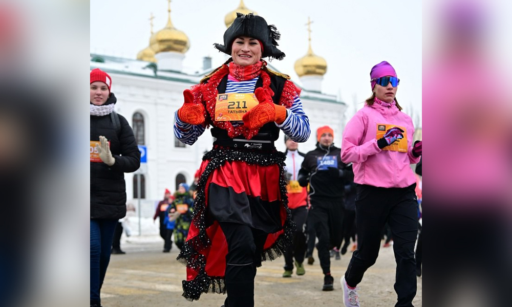 Определены победители конкурса костюмов Рождественского полумарафона в Омске