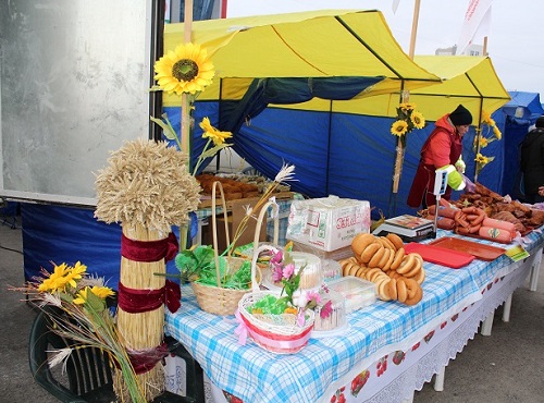 Омичи смогут купить фермерские продукты на губернских ярмарках