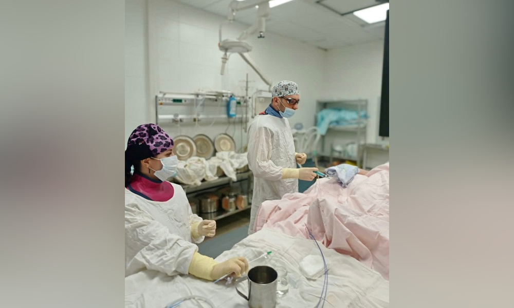 Гемоглобин падал до 20 единиц: врачи помогли омичу со сложным диагнозом