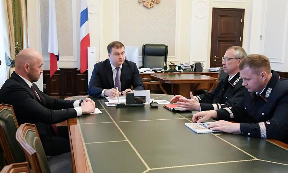 Виталий Хоценко встретился с начальником Западно-Сибирской железной дороги Александром Грицаем