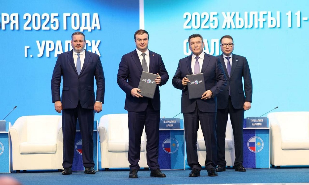 Виталий Хоценко выступил с предложением о развитии судоходства по Иртышу с Республикой Казахстан