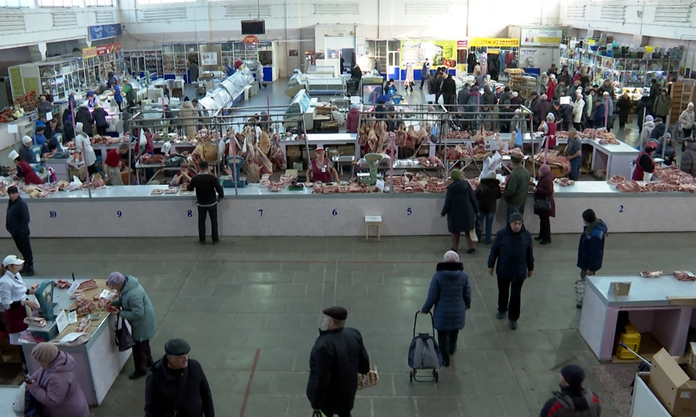 В Омске в преддверии Нового года проходят губернские ярмарки