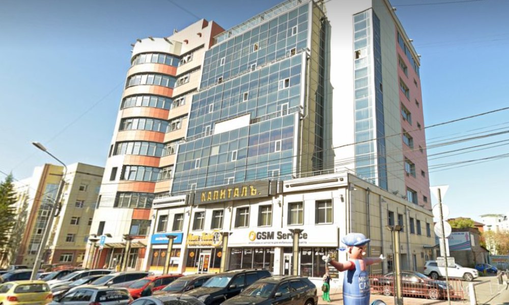 Часть здания и участка за кинотеатром «Маяковский» выкупила петербургская фирма, связанная с Омской областью