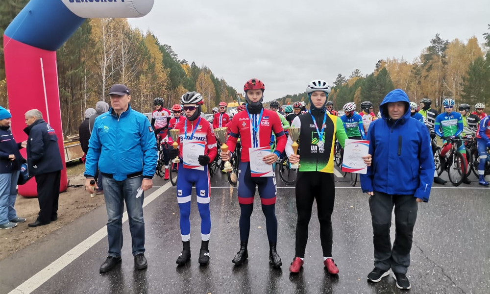 Омские велосипедисты поднялись на пьедестал всероссийских стартов в Иркутской области