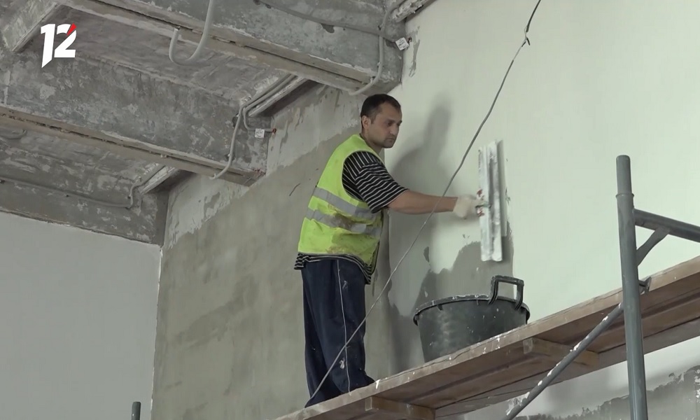 Школа № 82 открывается после капитального ремонта