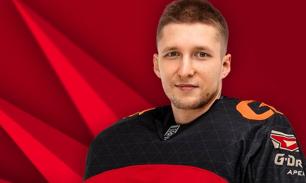 Омский «Авангард» расторг контракт с вратарём Михаилом Бердиным