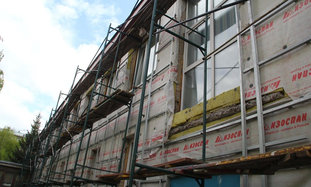 К 1 сентября в Омске отремонтируют фасад детской школы искусств № 2