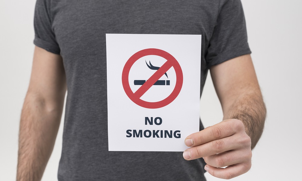 Омский врач рассказала, как за пять шагов бросить курить и больше не начать