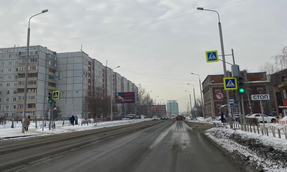 Перекрёсток на Куйбышева превратился в каток после прорыва водопровода