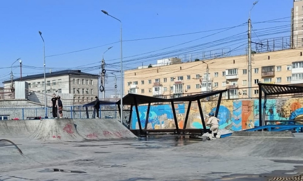 В Омске начал работу скейт-парк на Бударина