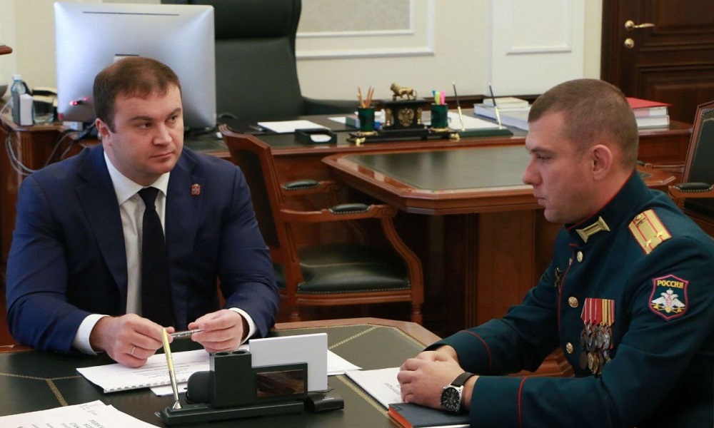 Виталий Хоценко подвёл итоги первого этапа стажировки участника программы «Время героев» Кирилла Лескова